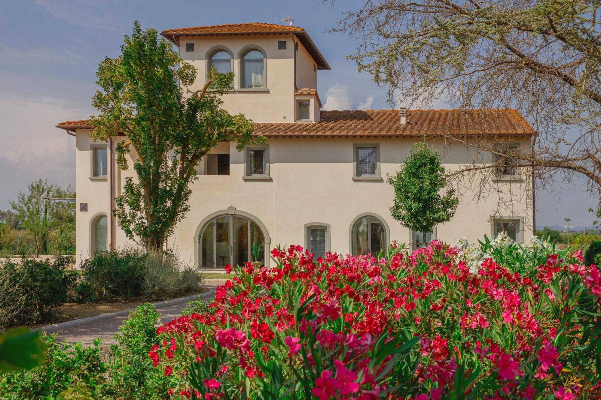 Tenuta Asmara Luxury Resort Сан Миниато Екстериор снимка